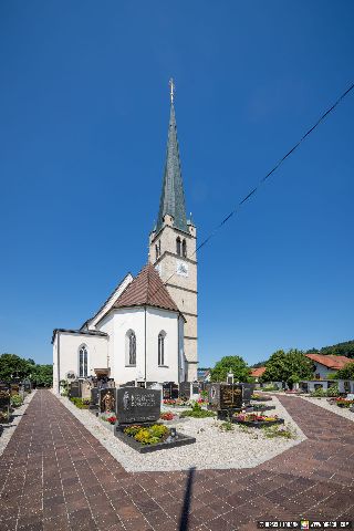 Gemeinde Aschau Landkreis Mühldorf Pfarrkirche Mariä Himmelfahrt (Dirschl Johann) Deutschland MÜ